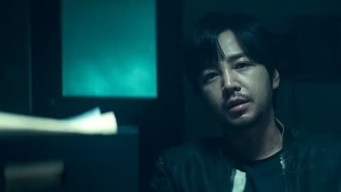 Decoy (2023) Episodio 1 thumbnail