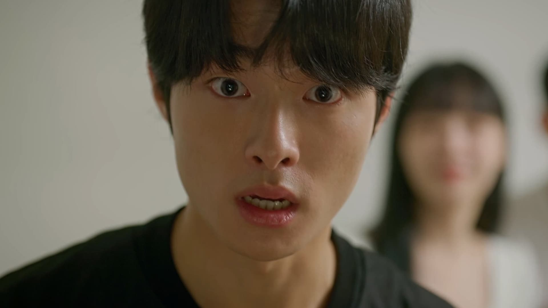 Delivery Man (2023) Episodio 2 thumbnail