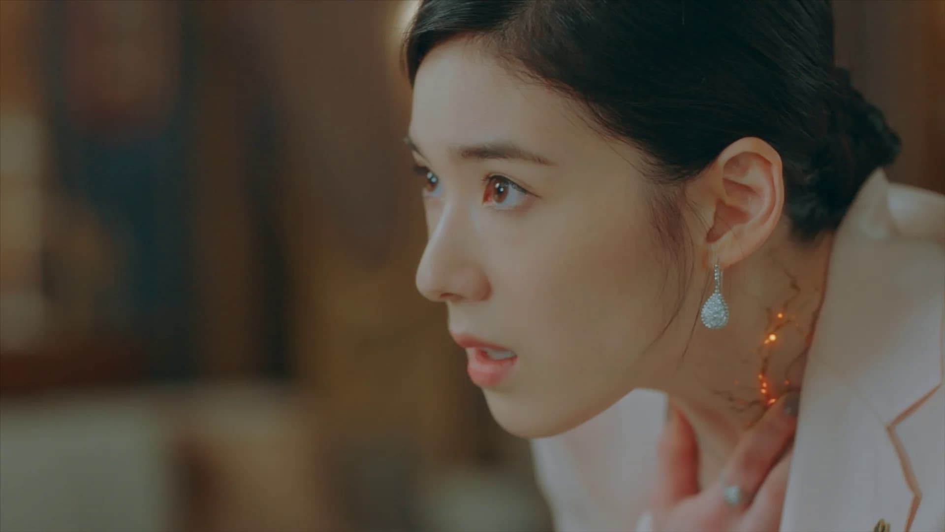 The King: Eternal Monarch (2020) Episodio 13 thumbnail