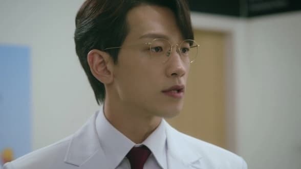 Ghost Doctor (2022) Episodio 1 thumbnail