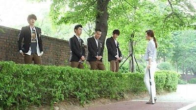 A Gentleman's Dignity (2012) Episodio 6 thumbnail