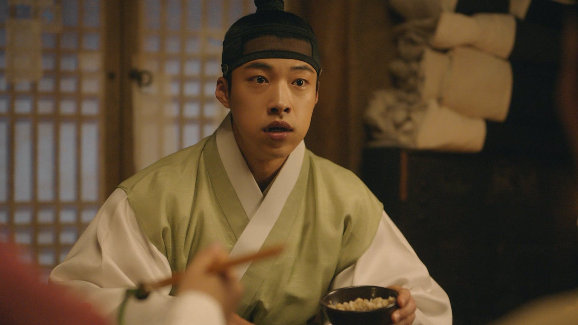 Joseon Attorney: A Morality (2023) Episodio 6 thumbnail