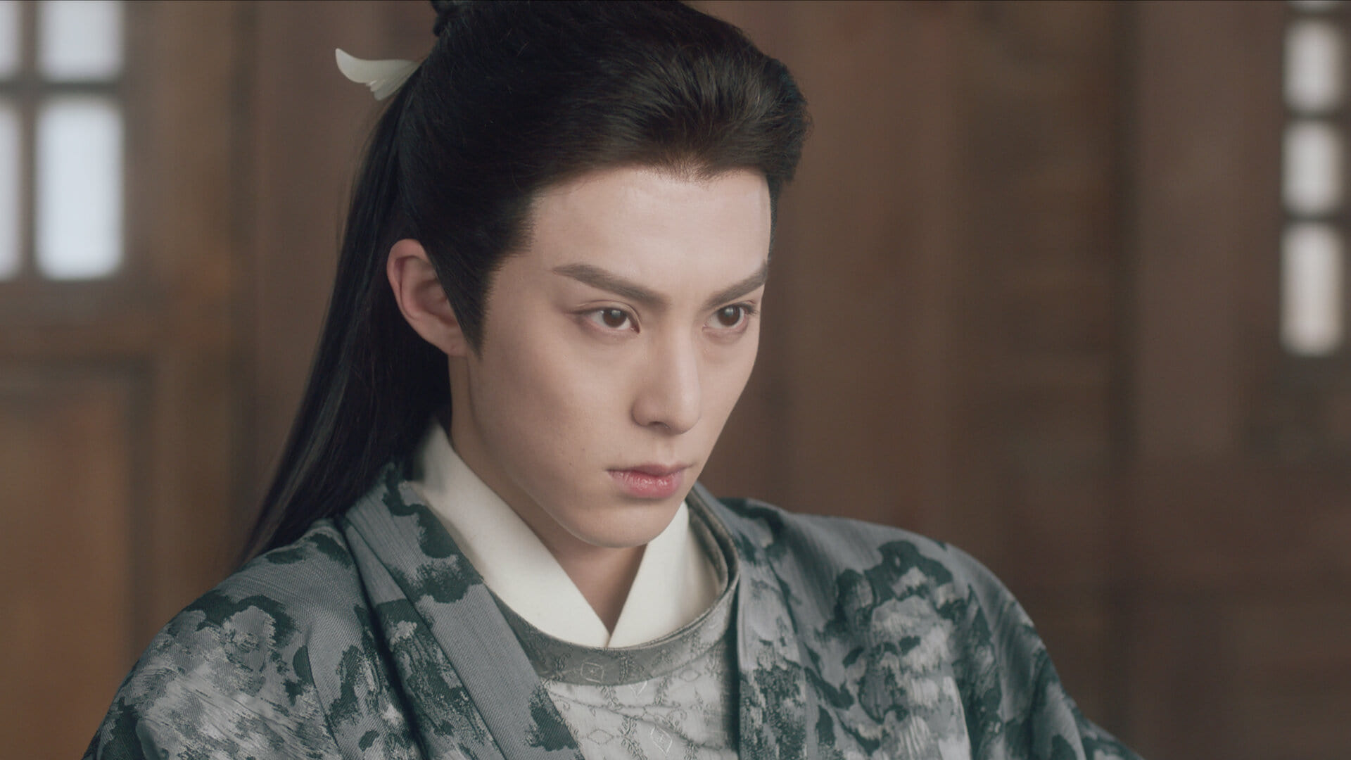 Love Between Fairy and Devil (2022) Episodio 21 thumbnail