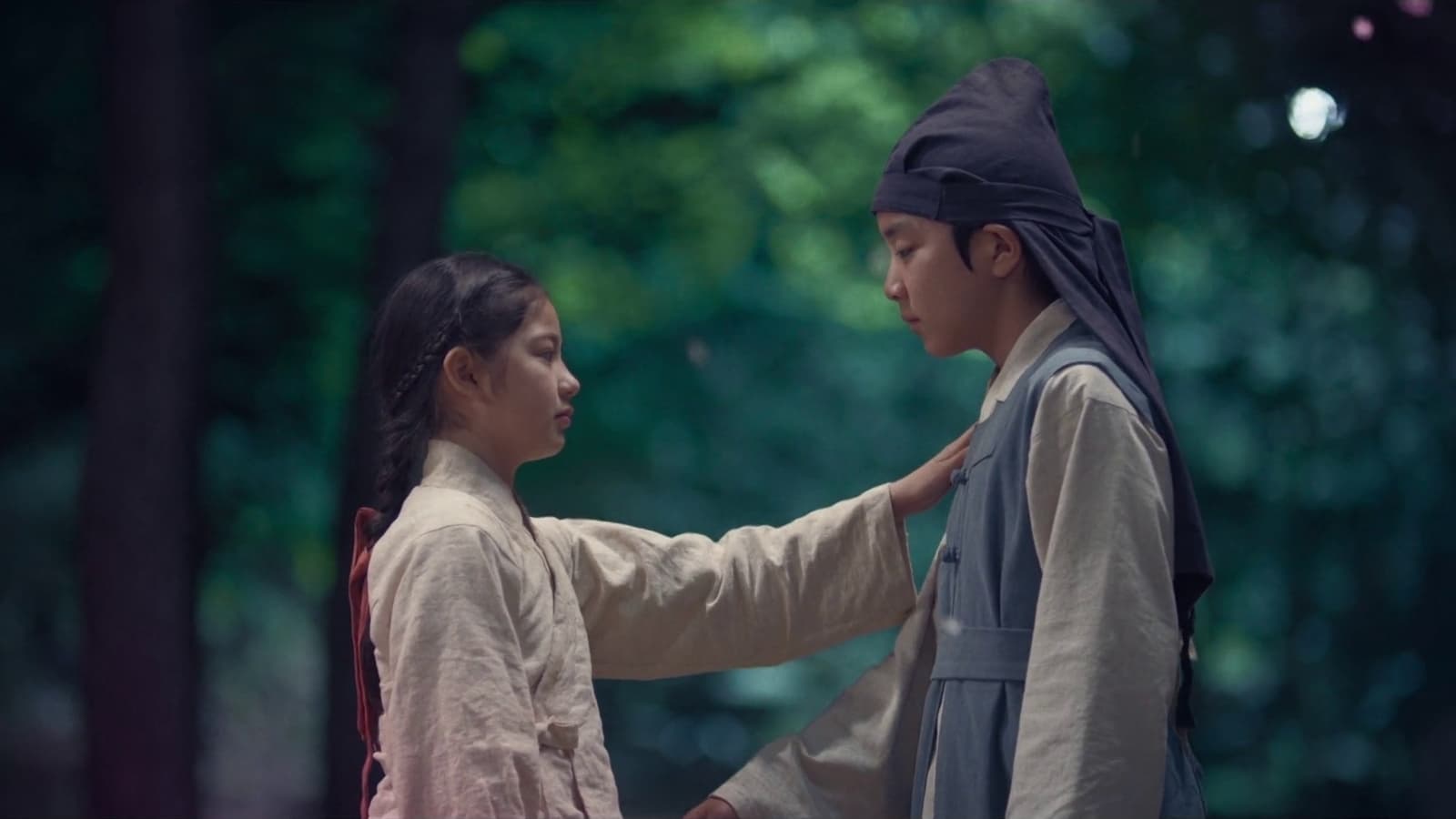 Lovers of the Red Sky (2021) Episodio 1 thumbnail