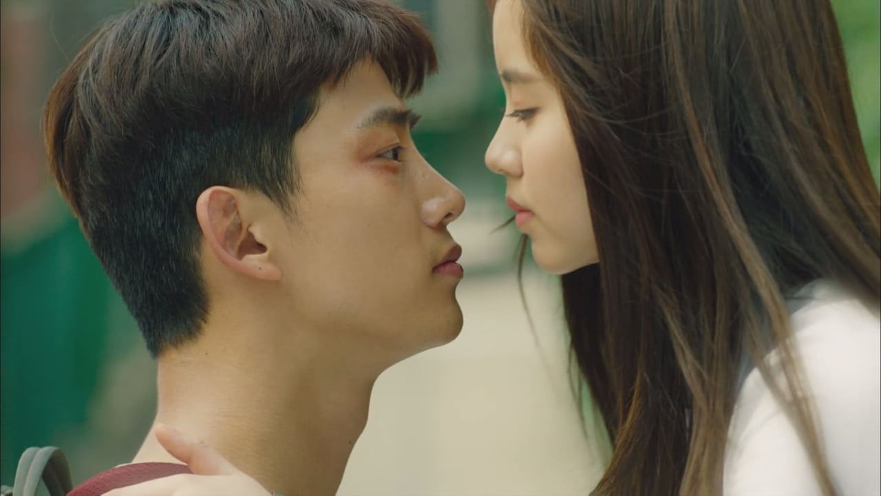 Bring It On, Ghost (2016) Episodio 1 thumbnail