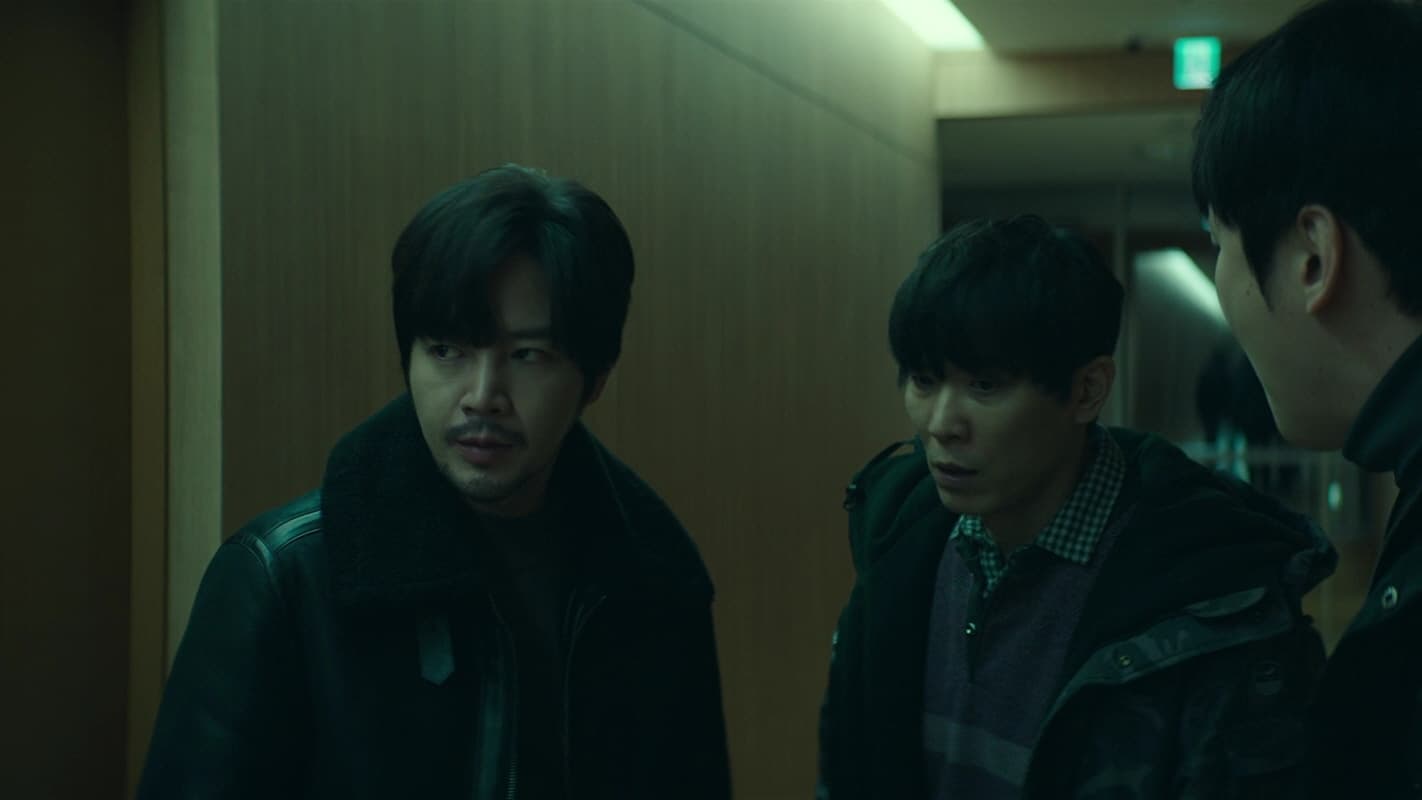 Decoy: Season 2 (2023) Episodio 4 thumbnail
