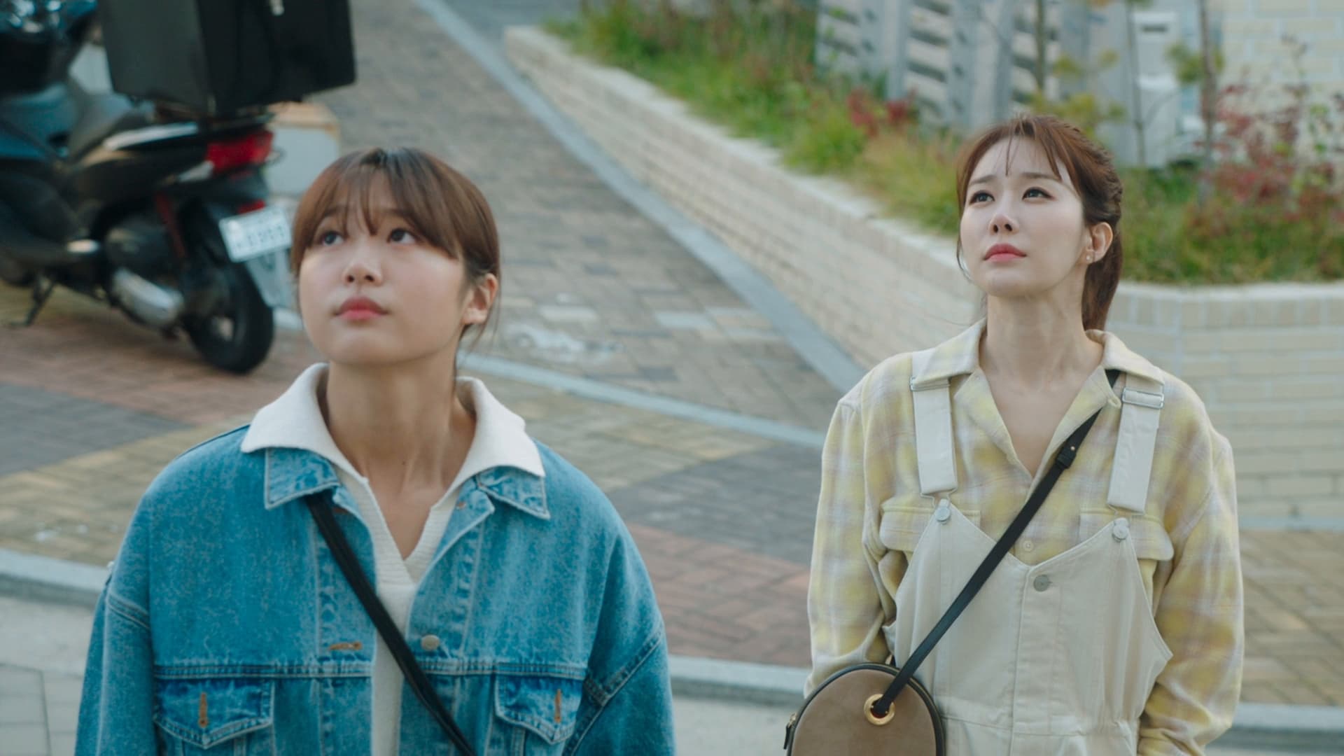 Bo Ra! Deborah (2023) Episodio 7 thumbnail
