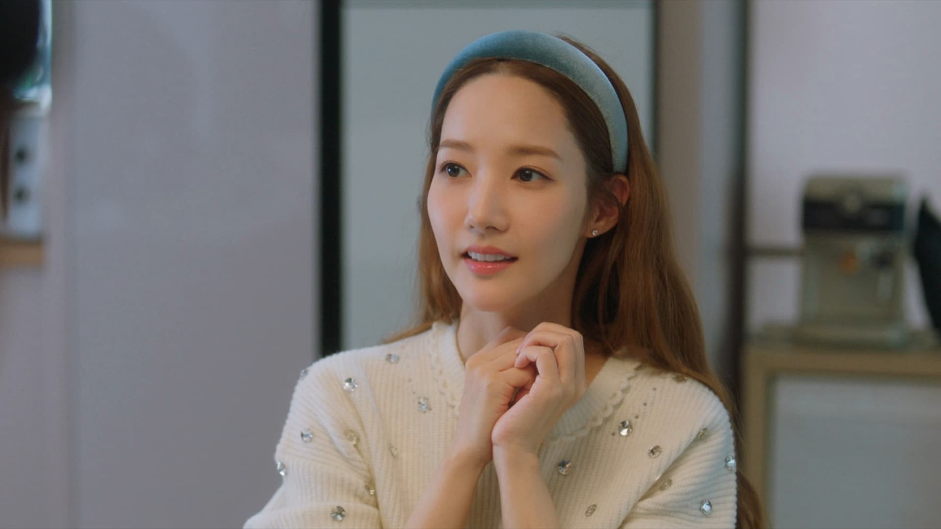 Love in Contract (2022) Episodio 13 thumbnail