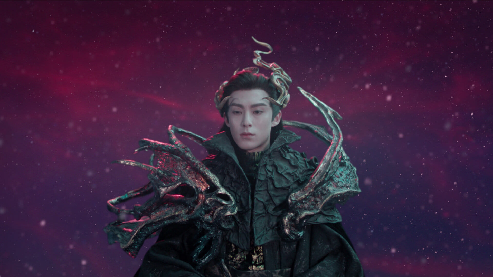 Love Between Fairy and Devil (2022) Episodio 3 thumbnail