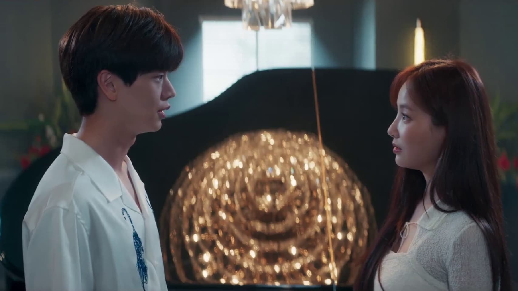 The Golden Spoon (2022) Episodio 7 thumbnail