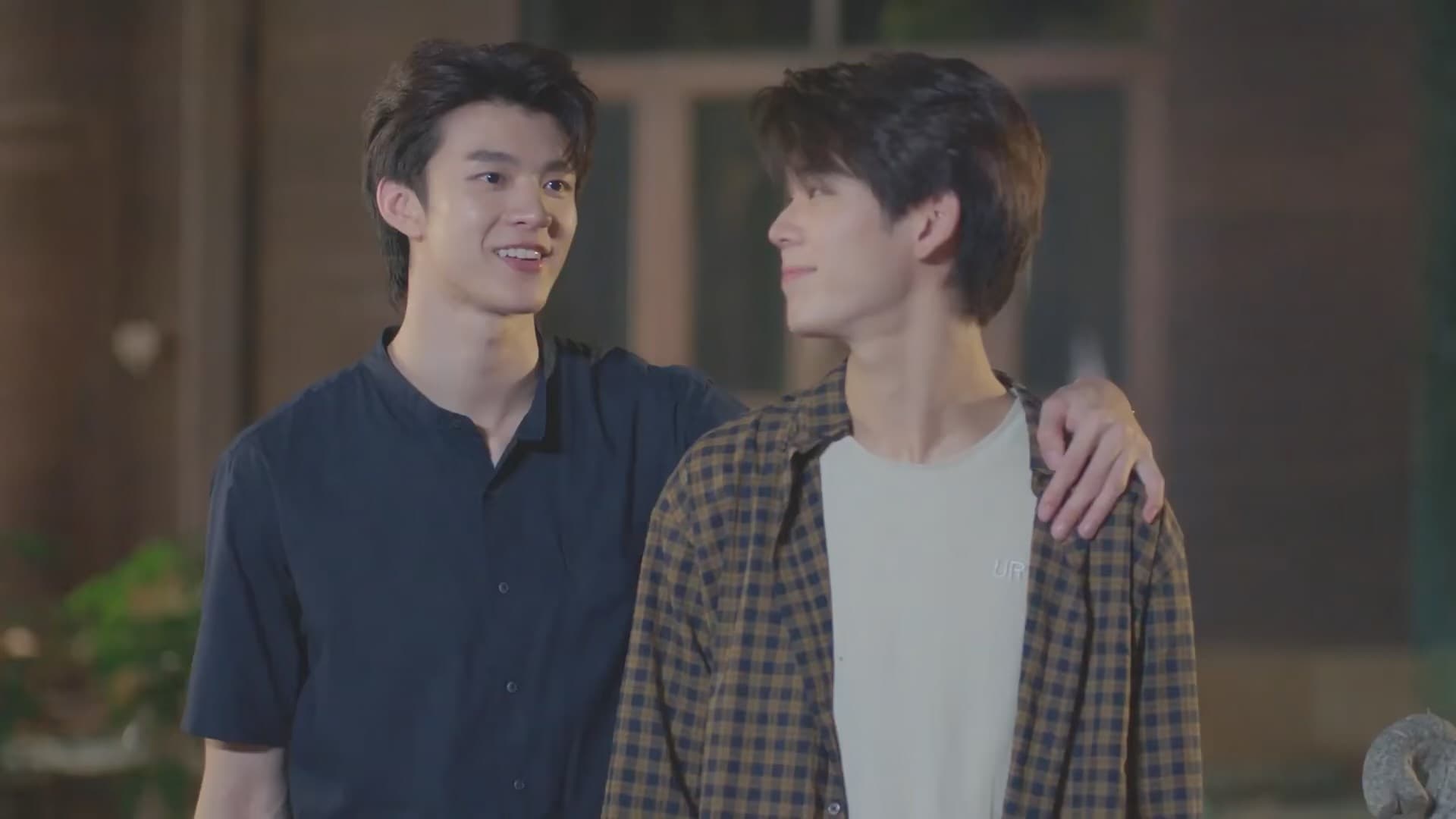 Ai Long Nhai (2022) Episodio 10 thumbnail