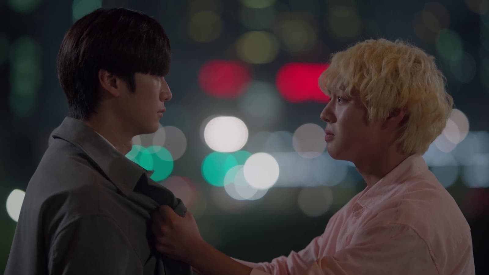 At a Distance, Spring Is Green (2021) Episodio 10 thumbnail