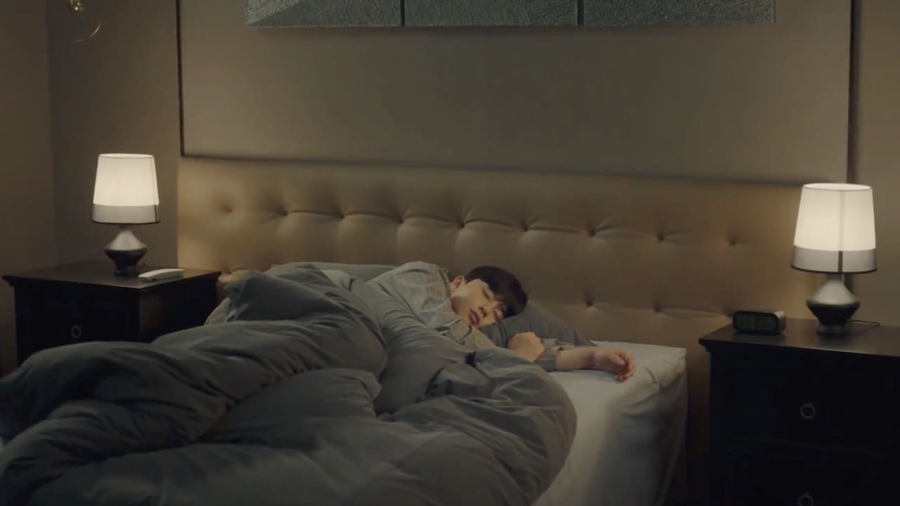 What's Wrong with Secretary Kim (2018) Episodio 9 thumbnail