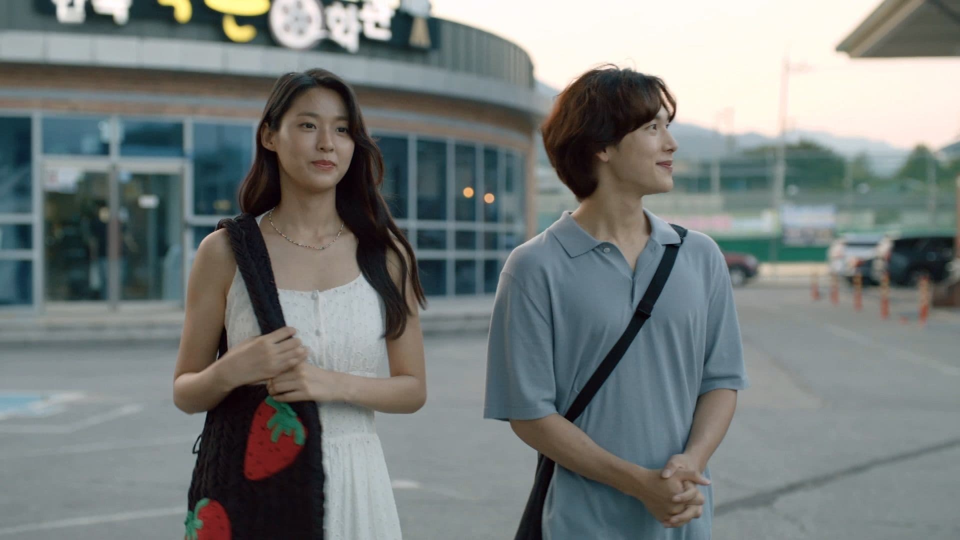 Summer Strike (2022) Episodio 9 thumbnail