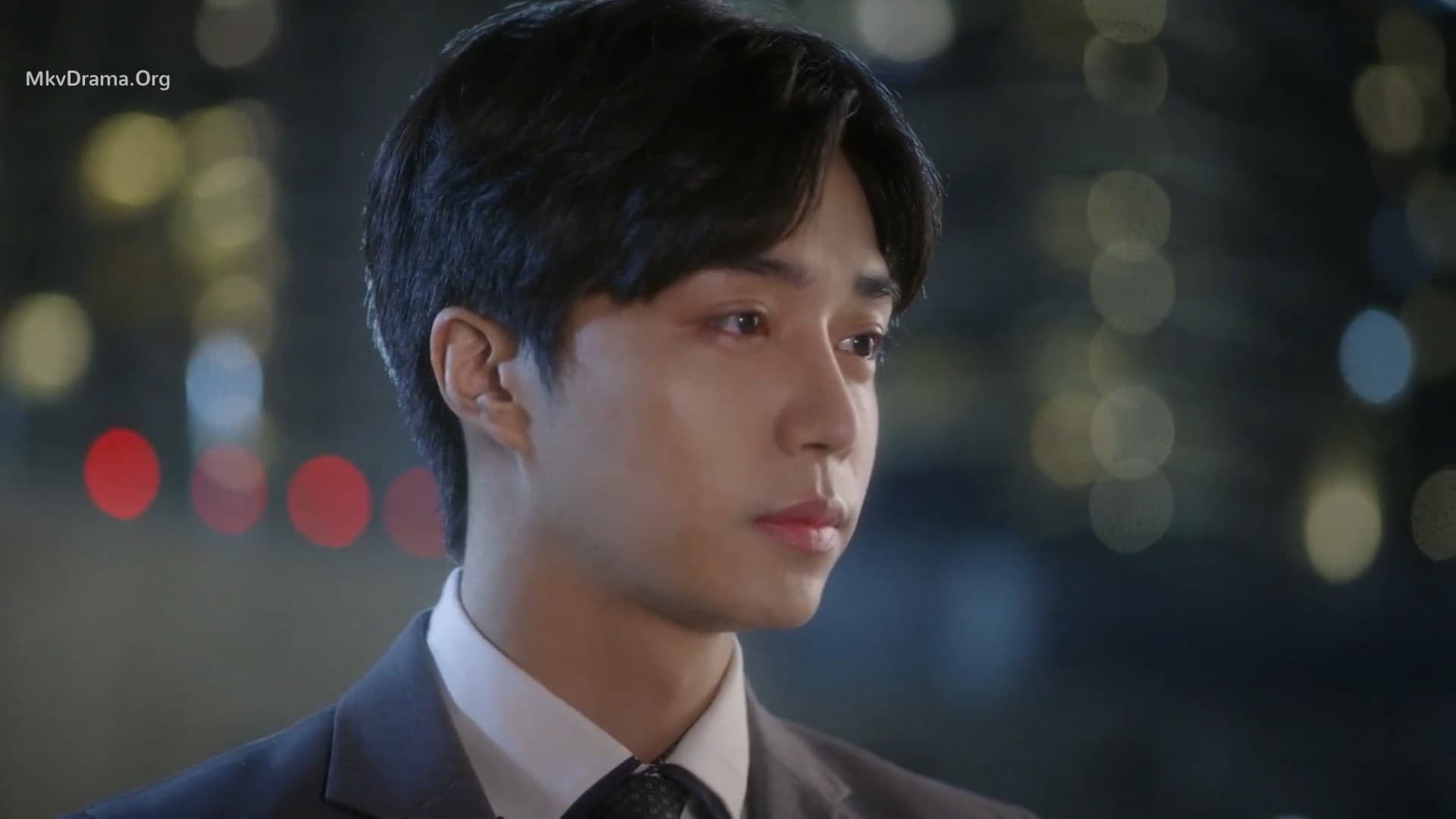 Plus & Minus (2022) Episodio 11 thumbnail