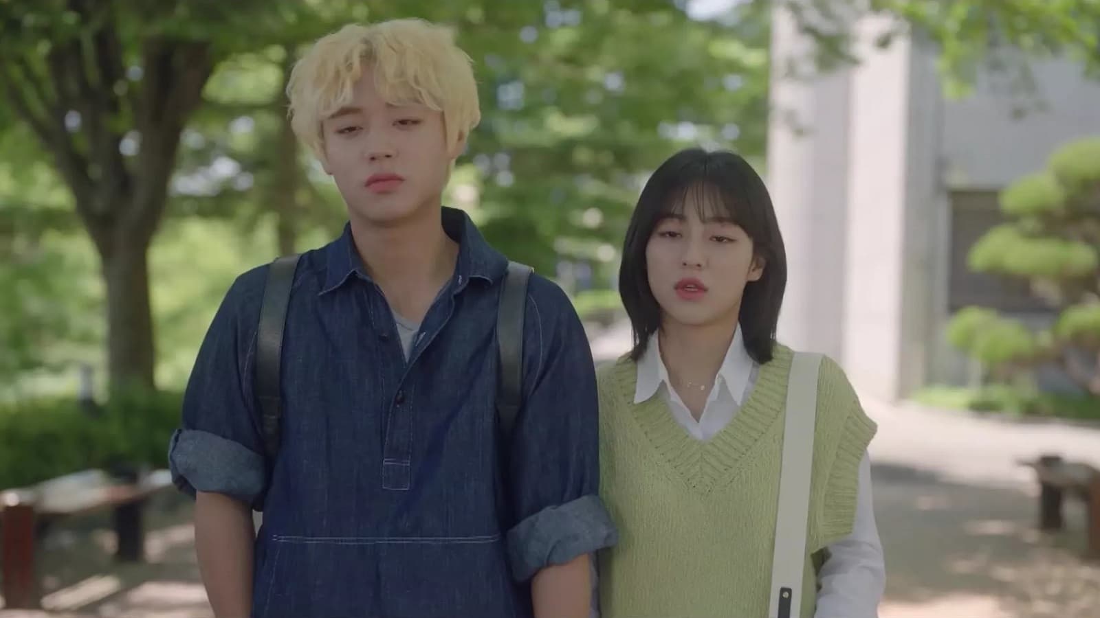 At a Distance, Spring Is Green (2021) Episodio 12 thumbnail