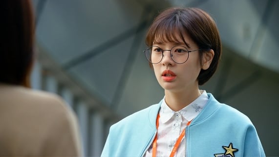My Father Is Strange (2017) Episodio 18 thumbnail