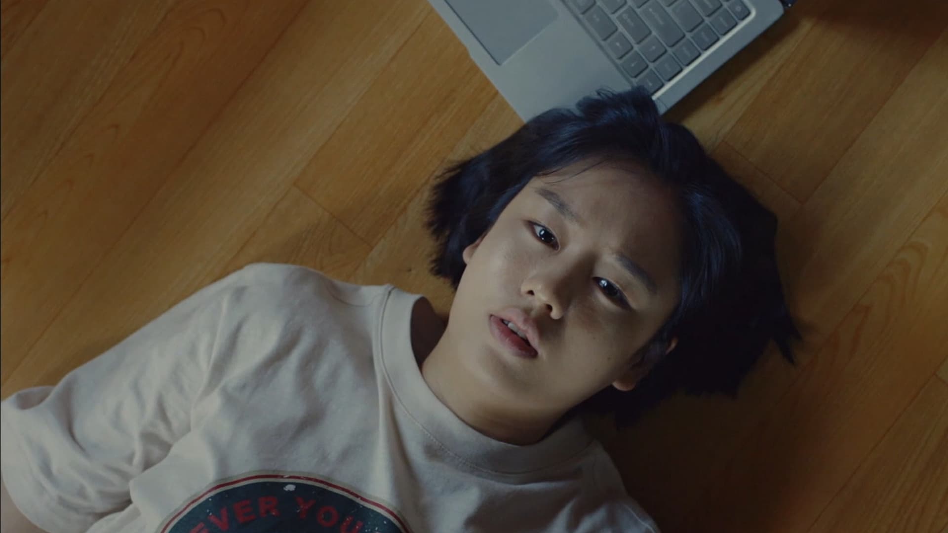 Strangers From Hell (2019) Episodio 7 thumbnail
