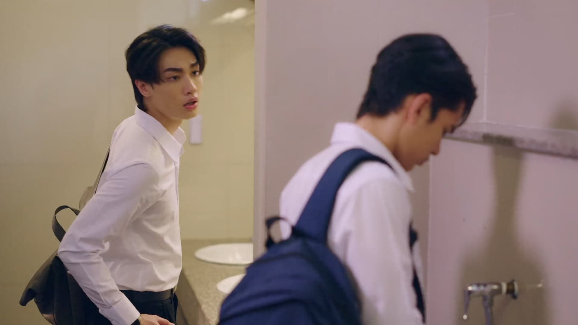 Golden Blood (2021) Episodio 1 thumbnail