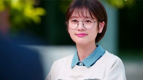 My Father Is Strange (2017) Episodio 28 thumbnail
