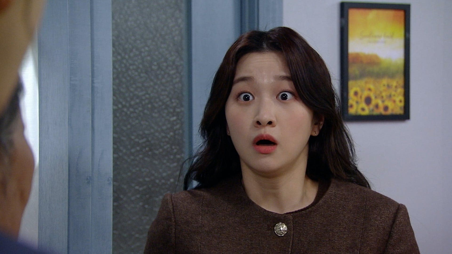 Young Lady and Gentleman (2021) Episodio 49 thumbnail