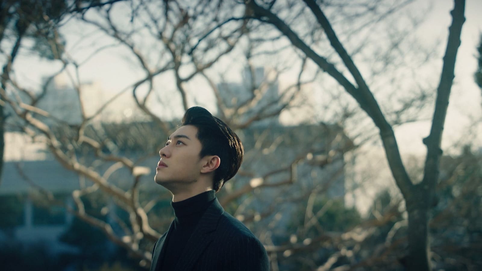 My Strange Hero (2018) Episodi 27-28 thumbnail