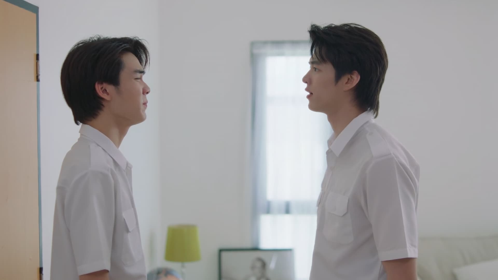 Ai Long Nhai (2022) Episodio 6 thumbnail