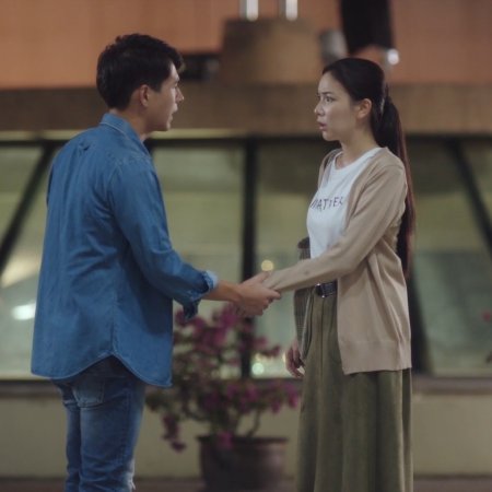 Girl Next Room: Motorbike Baby (2020) Episodio 5 thumbnail