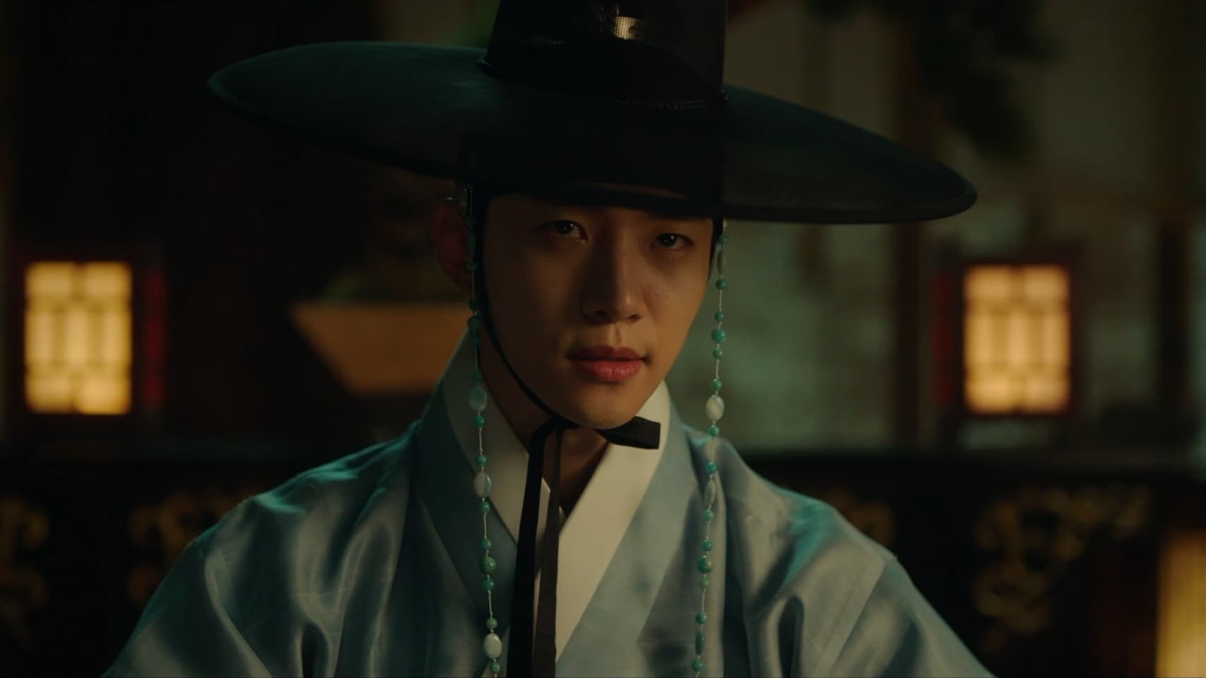 The Red Sleeve (2021) Episodio 8 thumbnail