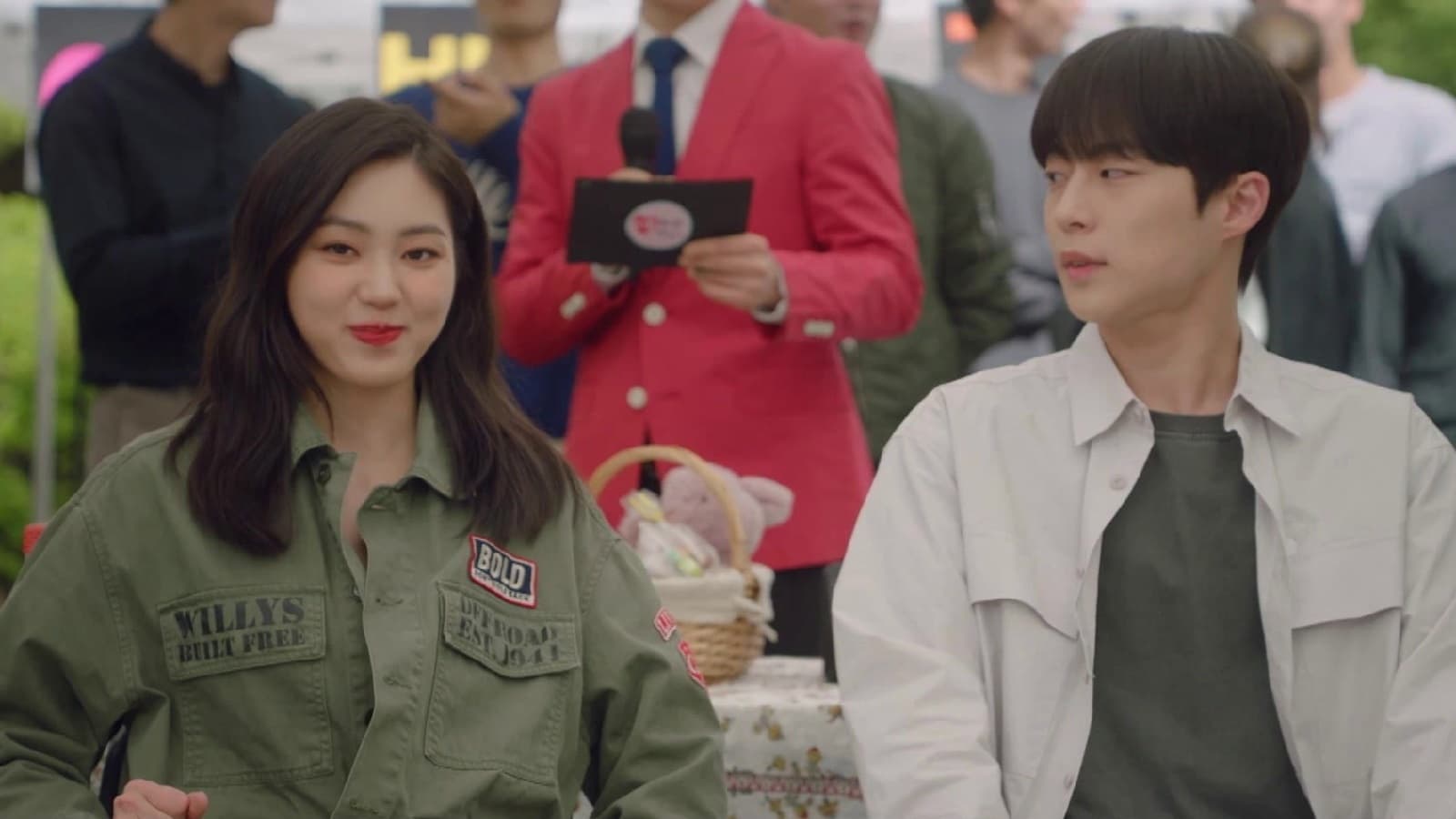 At a Distance, Spring Is Green (2021) Episodio 7 thumbnail