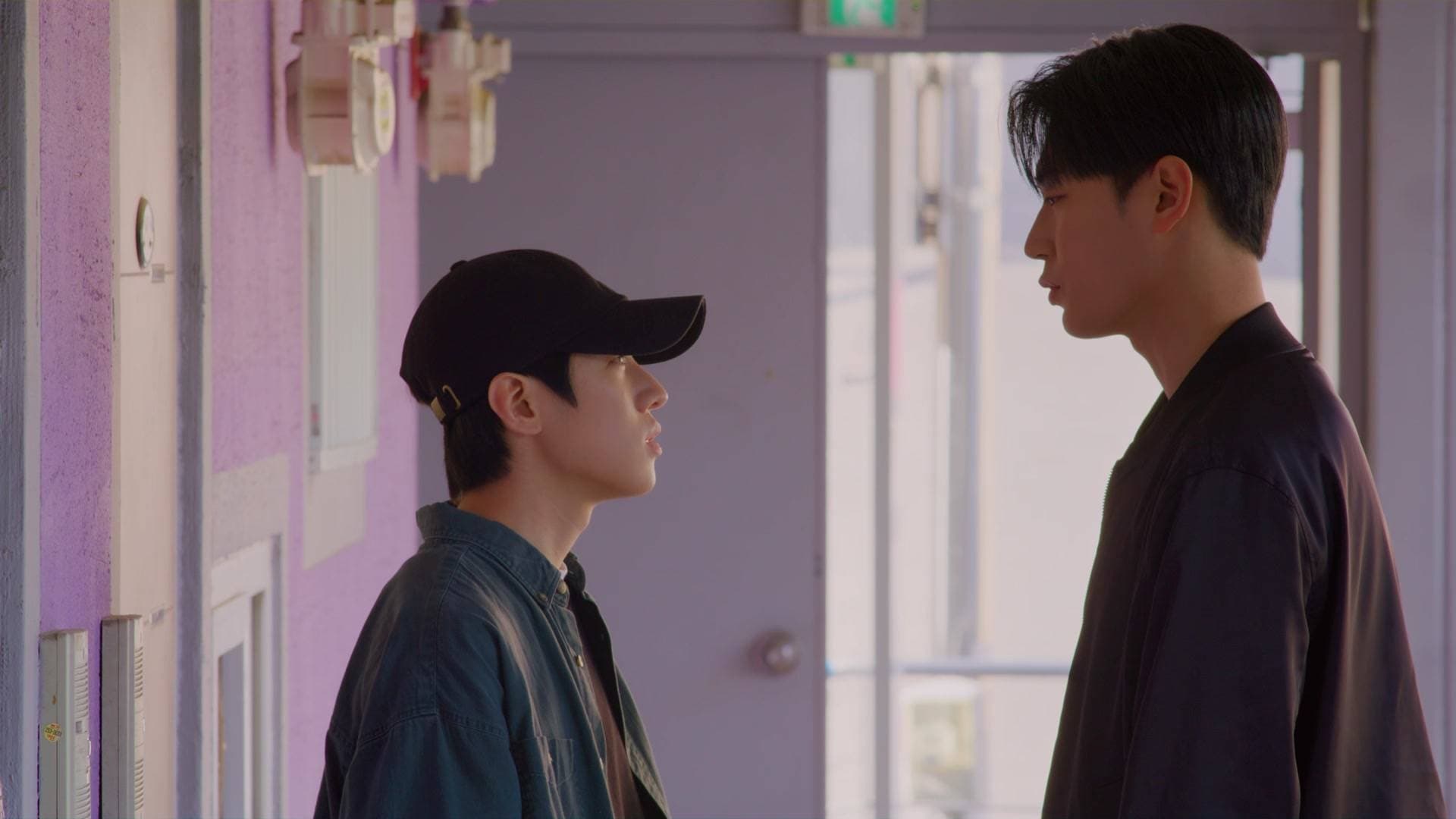 Semantic Error (2022) Episodio 5-6 thumbnail