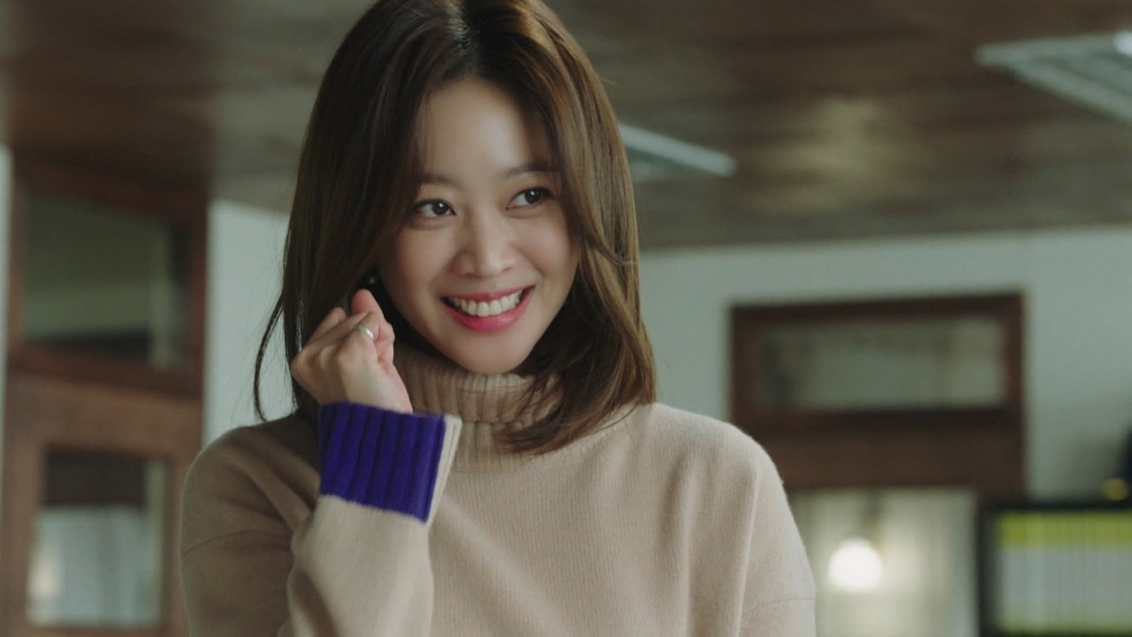 My Strange Hero (2018) Episodi 19-20 thumbnail