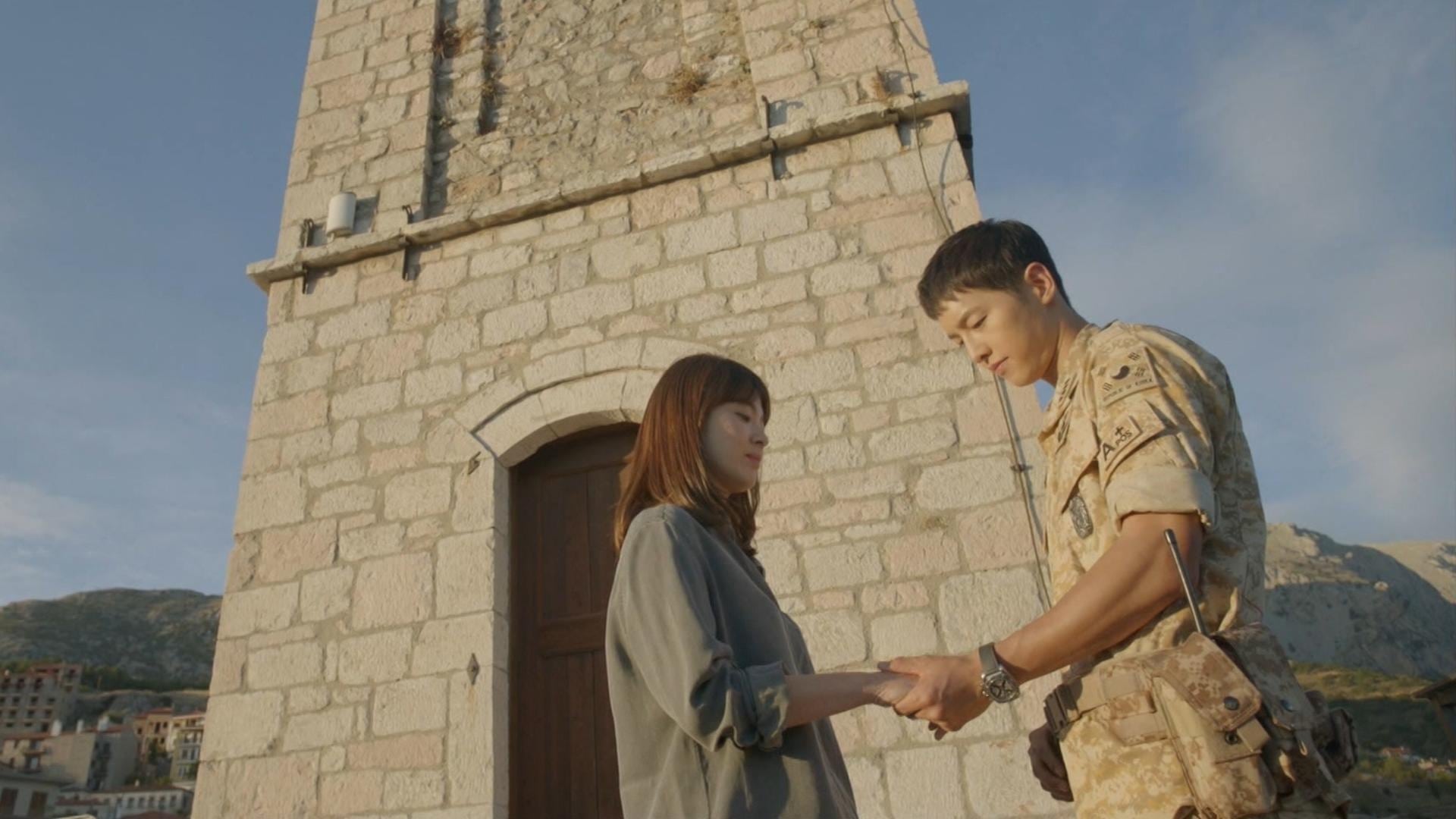 Descendants of the Sun (2016) Episodio 12 thumbnail