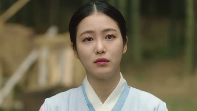 The Secret Romantic Guesthouse (2023) Episodio 9 thumbnail