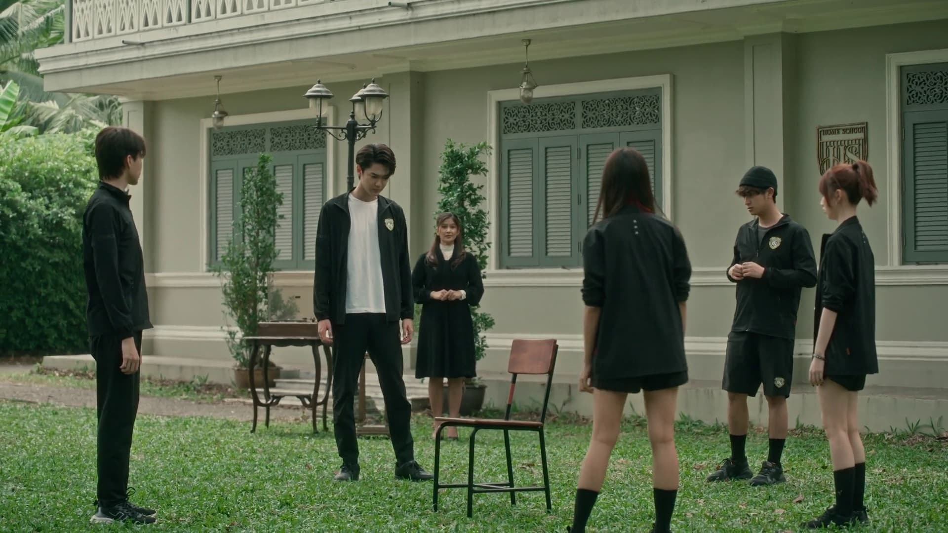 Home School (2023) Episodio 6 thumbnail