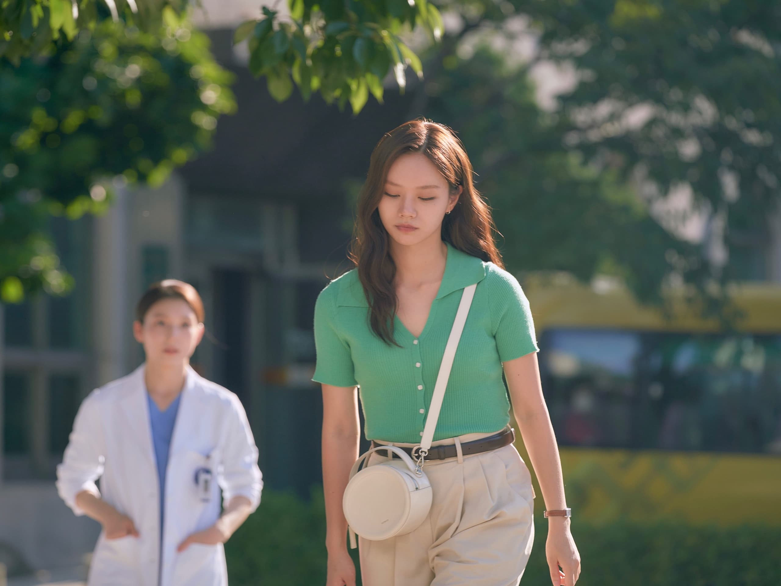 May I Help You (2022) Episodio 8 thumbnail