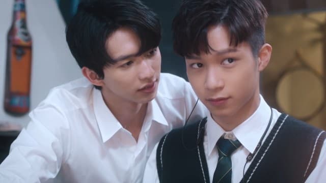 About Youth (2022) Episodio 4 thumbnail