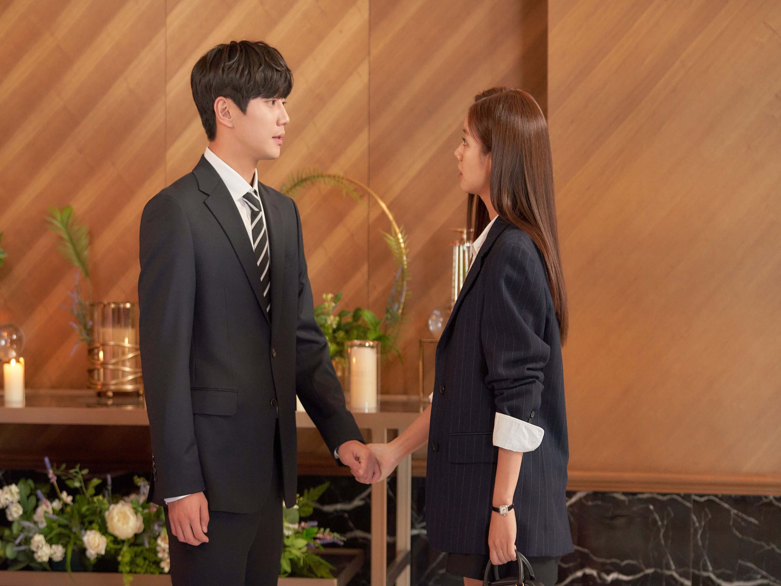 May I Help You (2022) Episodio 10 thumbnail