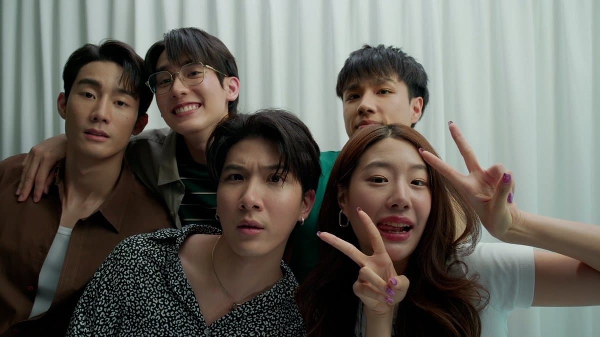 Only Friends (2023) Episodio 1 thumbnail