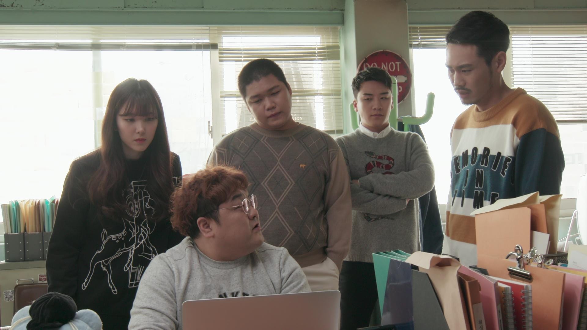 YG Future Strategy Office (2018) Episodio 5 thumbnail