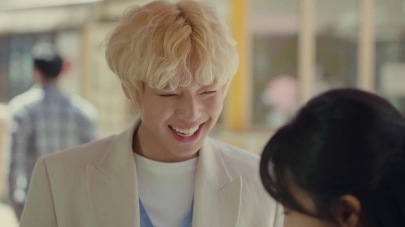 At a Distance, Spring Is Green (2021) Episodio 3 thumbnail