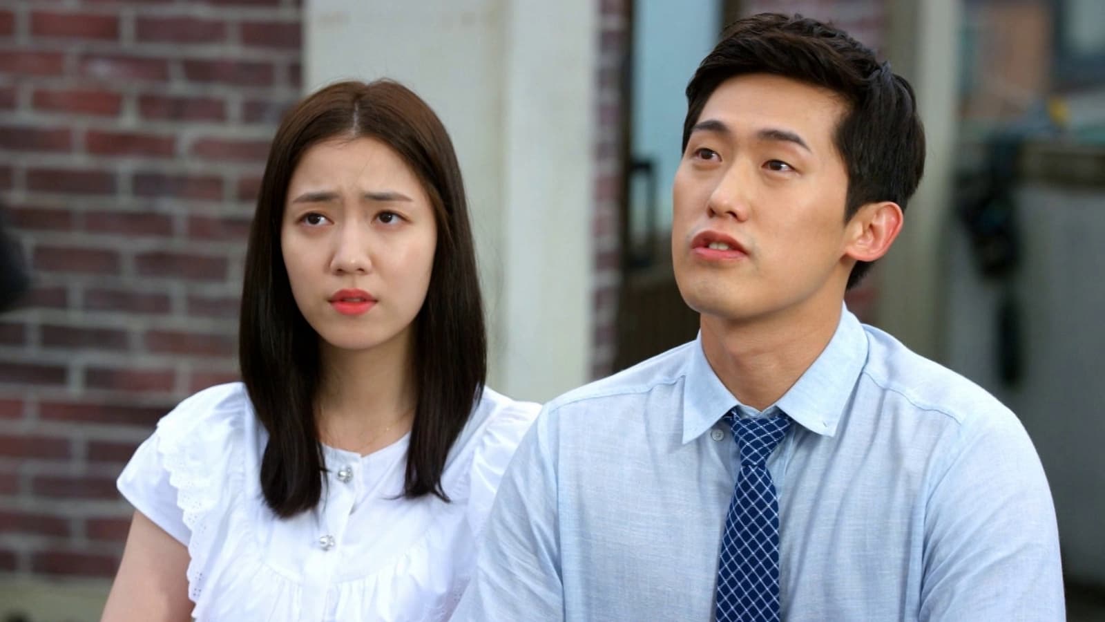 My Father Is Strange (2017) Episodio 38 thumbnail
