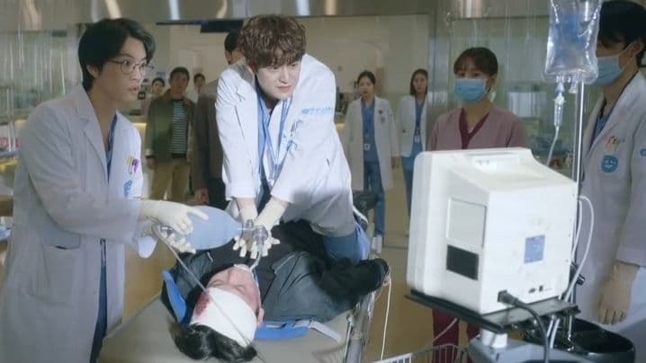 Ghost Doctor (2022) Episodio 14 thumbnail