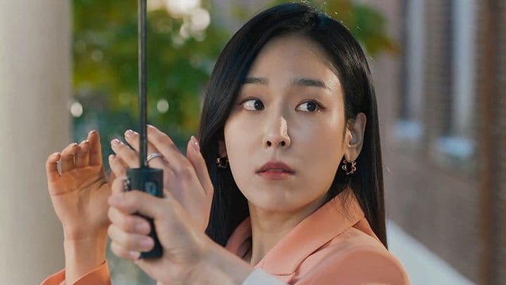 Why Her? (2022) Episodio 3 thumbnail