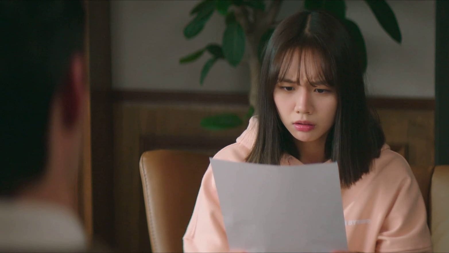 My Roommate Is a Gumiho (2021) Episodio 2 thumbnail