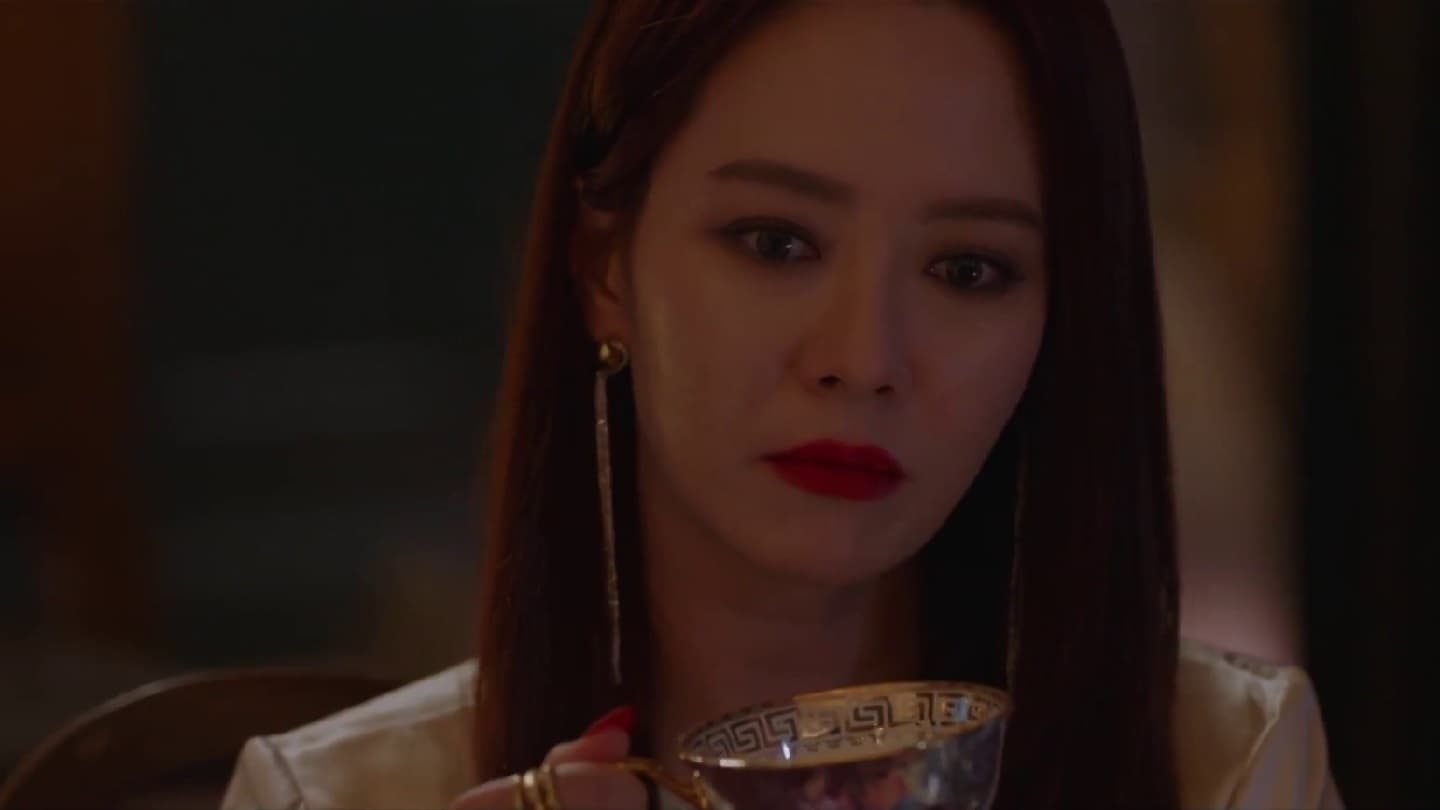 The Witch's Diner (2021) Episodio 6 thumbnail