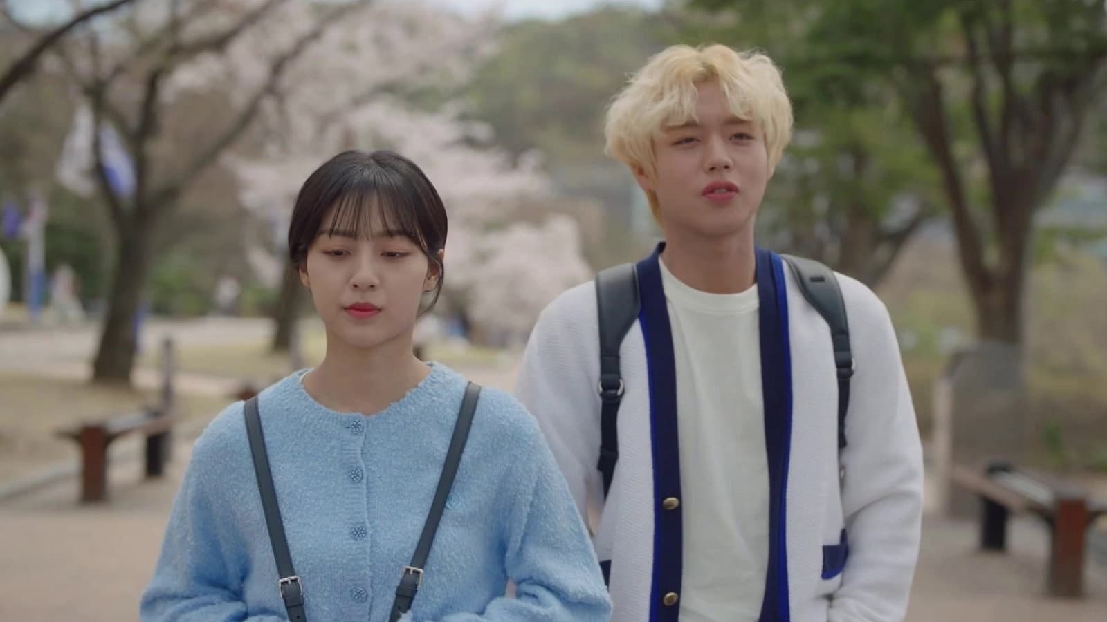At a Distance, Spring Is Green (2021) Episodio 5 thumbnail