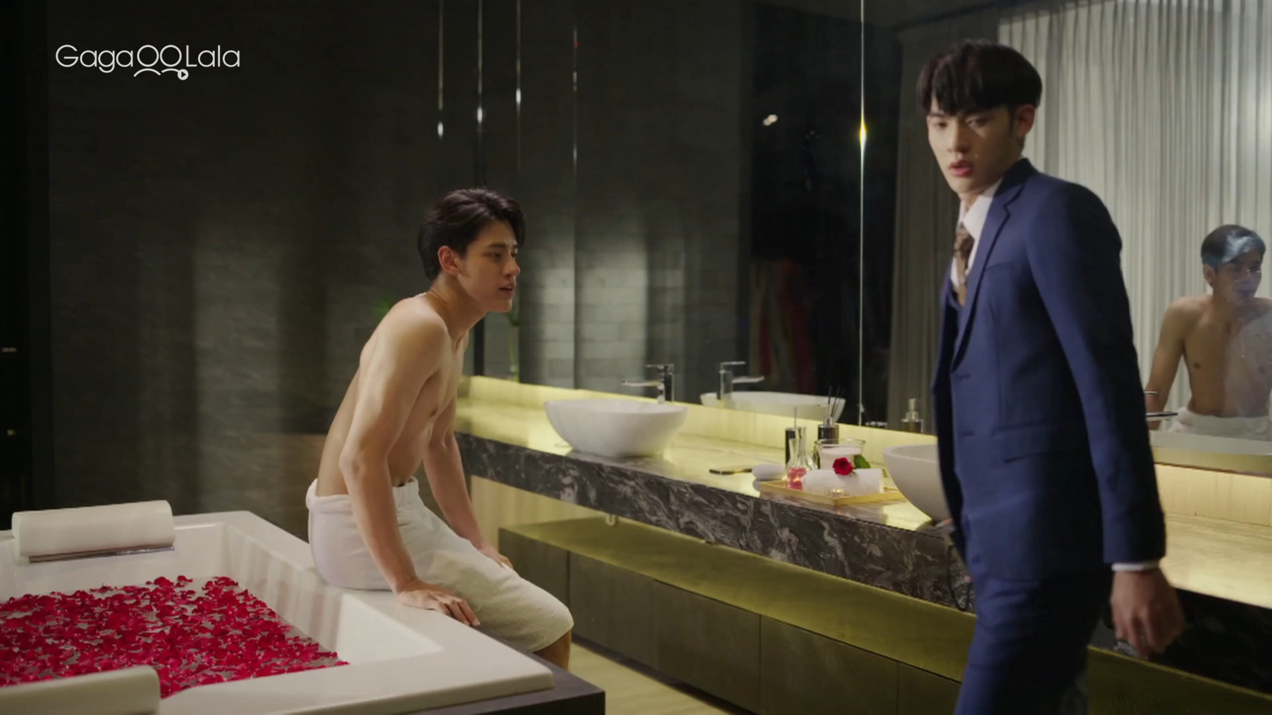 The Tuxedo (2022) Episodio 2 thumbnail