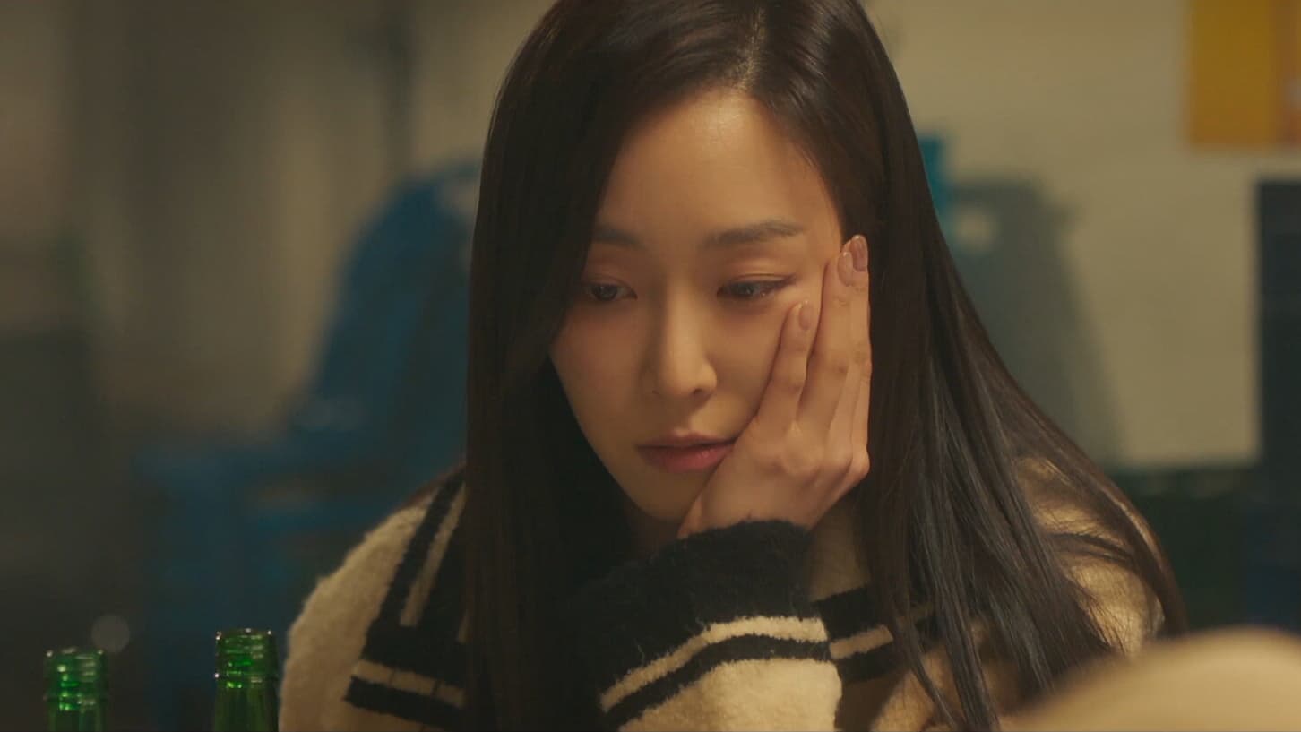Why Her? (2022) Episodio 4 thumbnail