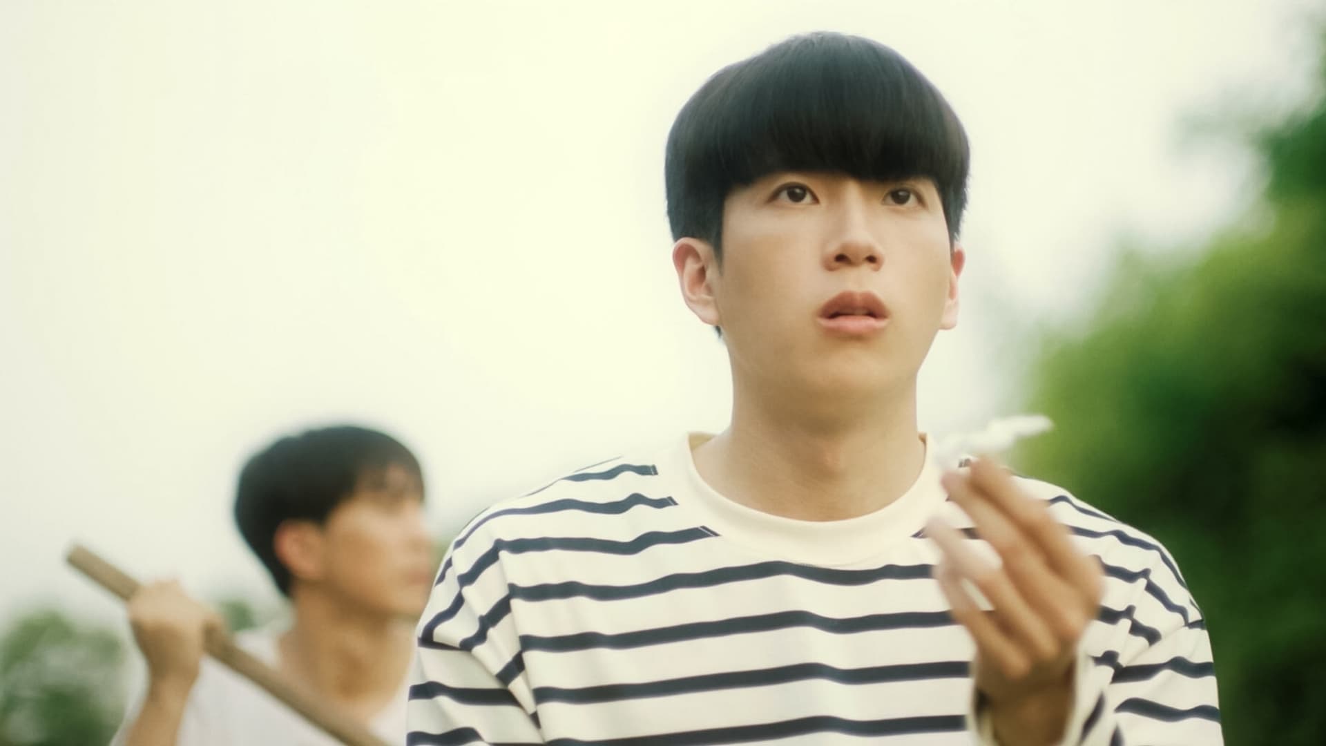 I Feel You Linger in the Air (2023) Episodio 1 thumbnail